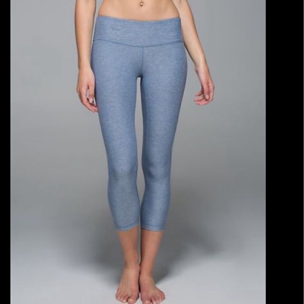 Lululemon Wunder Under Crop Legging Heathered Denim Blue 10 FLAW